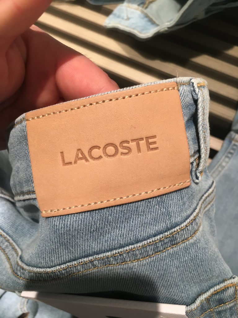 Lacoste джинсы кожанный патч