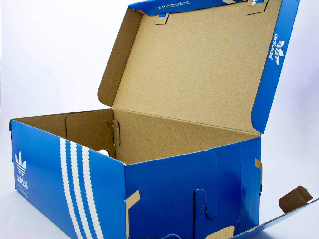 открытая коробка Adidas Stan Smith Classic