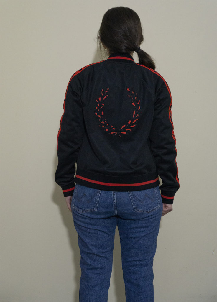 олимпийка жен лого на спине