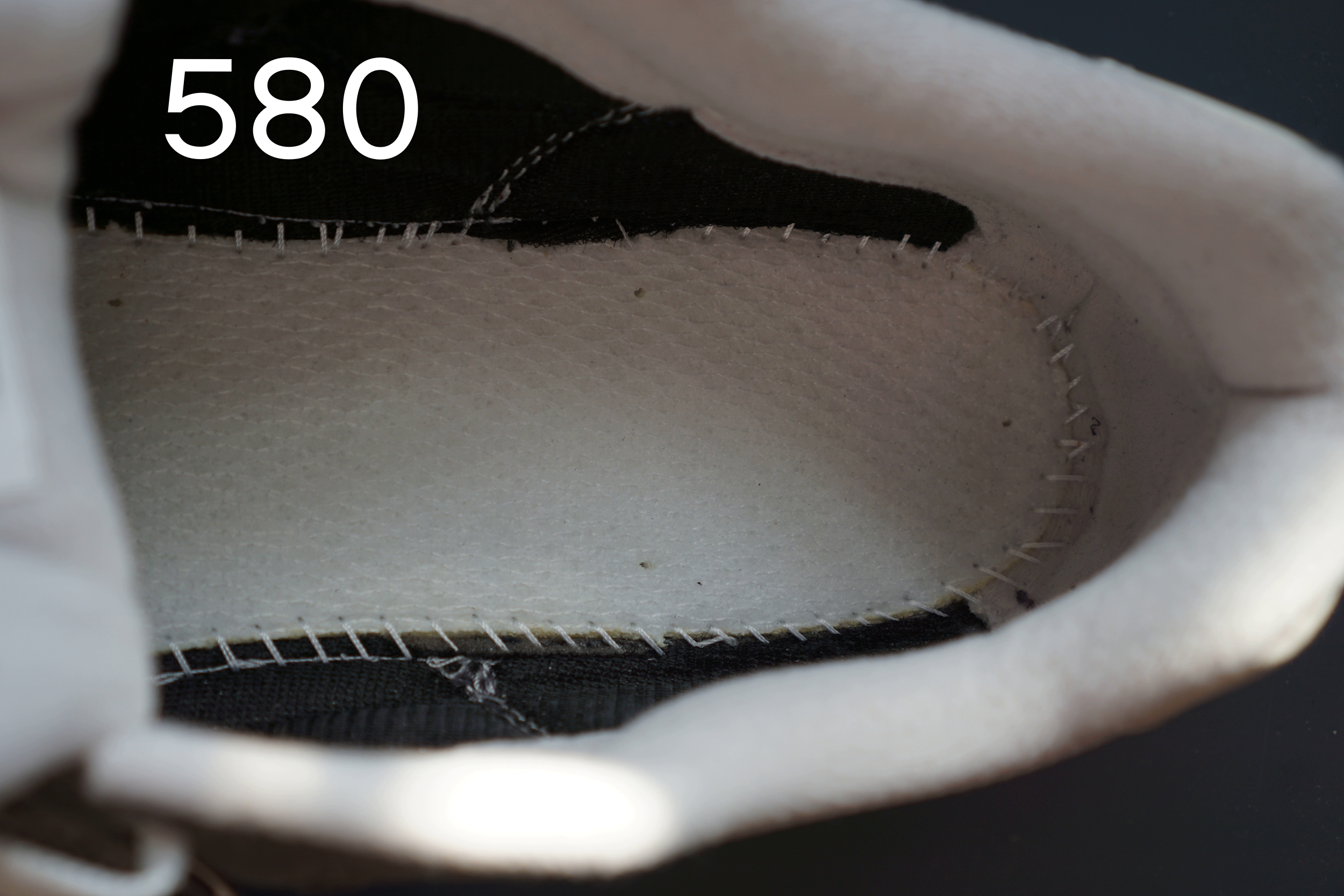 кроссовки 580 основная стелька