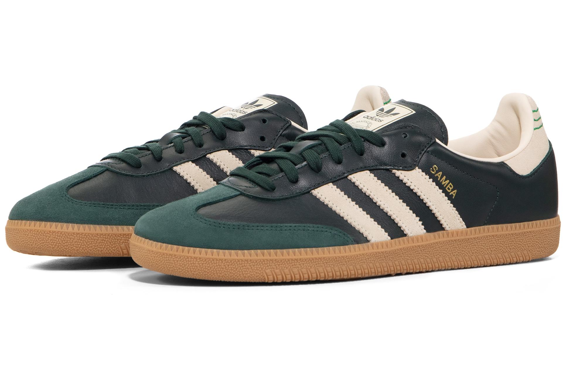 На мой взгляд именно adidas, как никто другой, умеет преображать свою классику и заставляет ее выглядеть абсолютно по-новому за счет грамотно подобранной цветовой гаммы и сочетания цветов и материалов. Поскольку классика бренда лаконична и не изобилует большим количеством деталей, можно максимально сосредоточится на цвете, а также на игре фактур разных материалов в похожих оттенках. На мой взгляд именно adidas, как никто другой, умеет преображать свою классику и заставляет ее выглядеть абсолютно по-новому за счет грамотно подобранной цветовой гаммы и сочетания цветов и материалов. Поскольку классика бренда лаконична и не изобилует большим количеством деталей, можно максимально сосредоточится на цвете, а также на игре фактур разных материалов в похожих оттенках.