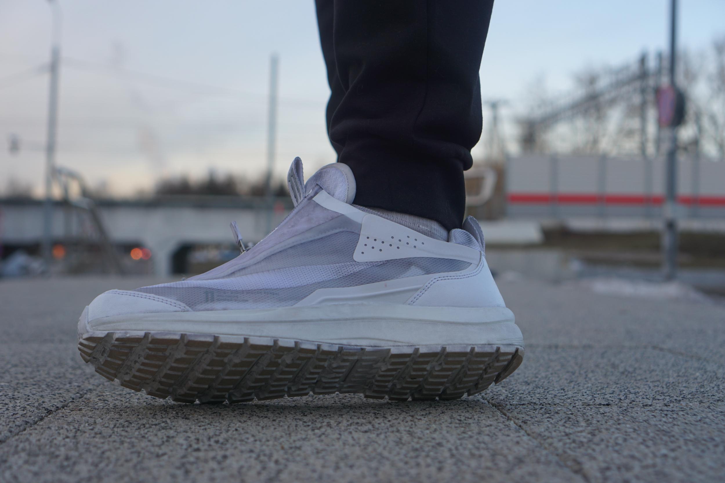 Издатые кроссовки 11 by Boris Bidjan Saberi и Salomon Bamba 2 Low V2 25 boris 11 подошва