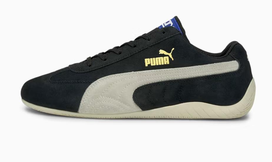 Серджио Лозано и Брюс Килгор — дизайнеры и создатели моделей Nike Air Max 95 и Nike Air Force 1 соответственно создали абсолютно новую футуристичную модель Nike с металлизированным верхом и внушительной амортизационной системой Shox в задней части подошвы. Эта система стала результатом шестнадцатилетних исследований, а в ее основе лежала амортизация удара при приземлении в абсолютно новом ключе. Серджио Лозано и Брюс Килгор — дизайнеры и создатели моделей Nike Air Max 95 и Nike Air Force 1 соответственно создали абсолютно новую футуристичную модель Nike с металлизированным верхом и внушительной амортизационной системой Shox в задней части подошвы. Эта система стала результатом шестнадцатилетних исследований, а в ее основе лежала амортизация удара при приземлении в абсолютно новом ключе.