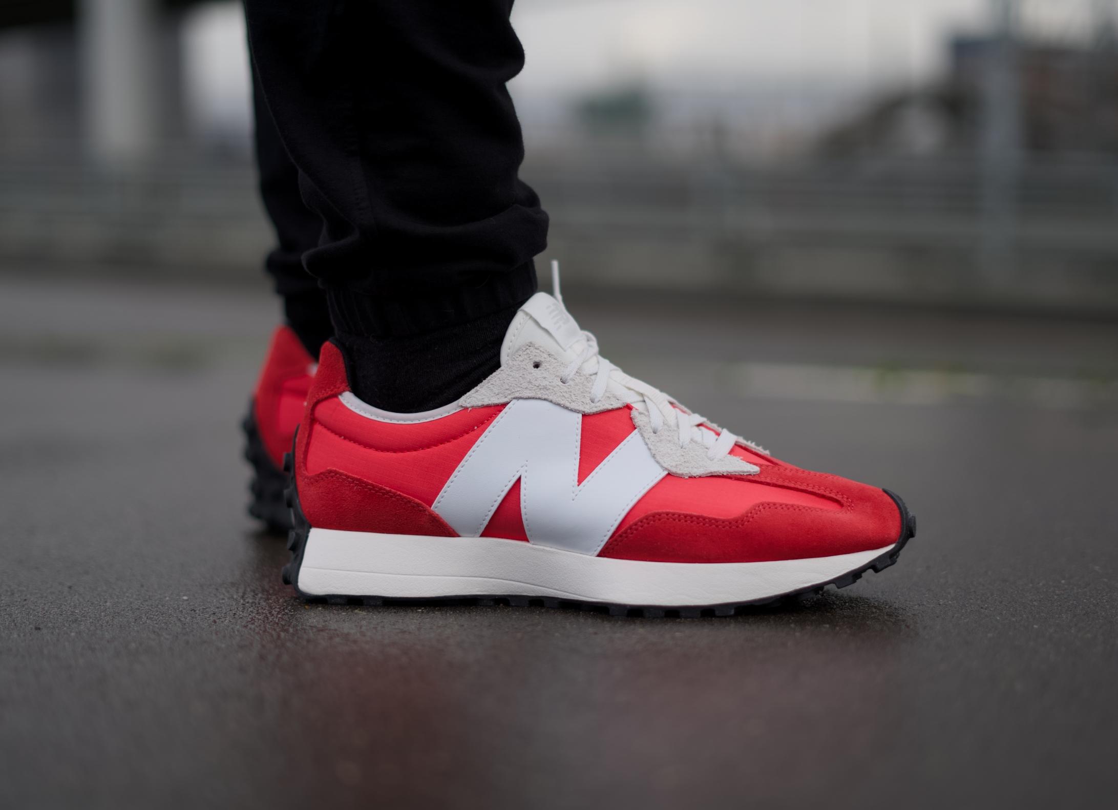 Разбор моего стилька: обзор кроссовок New Balance 327 и кепки Stone Island 7 327 18