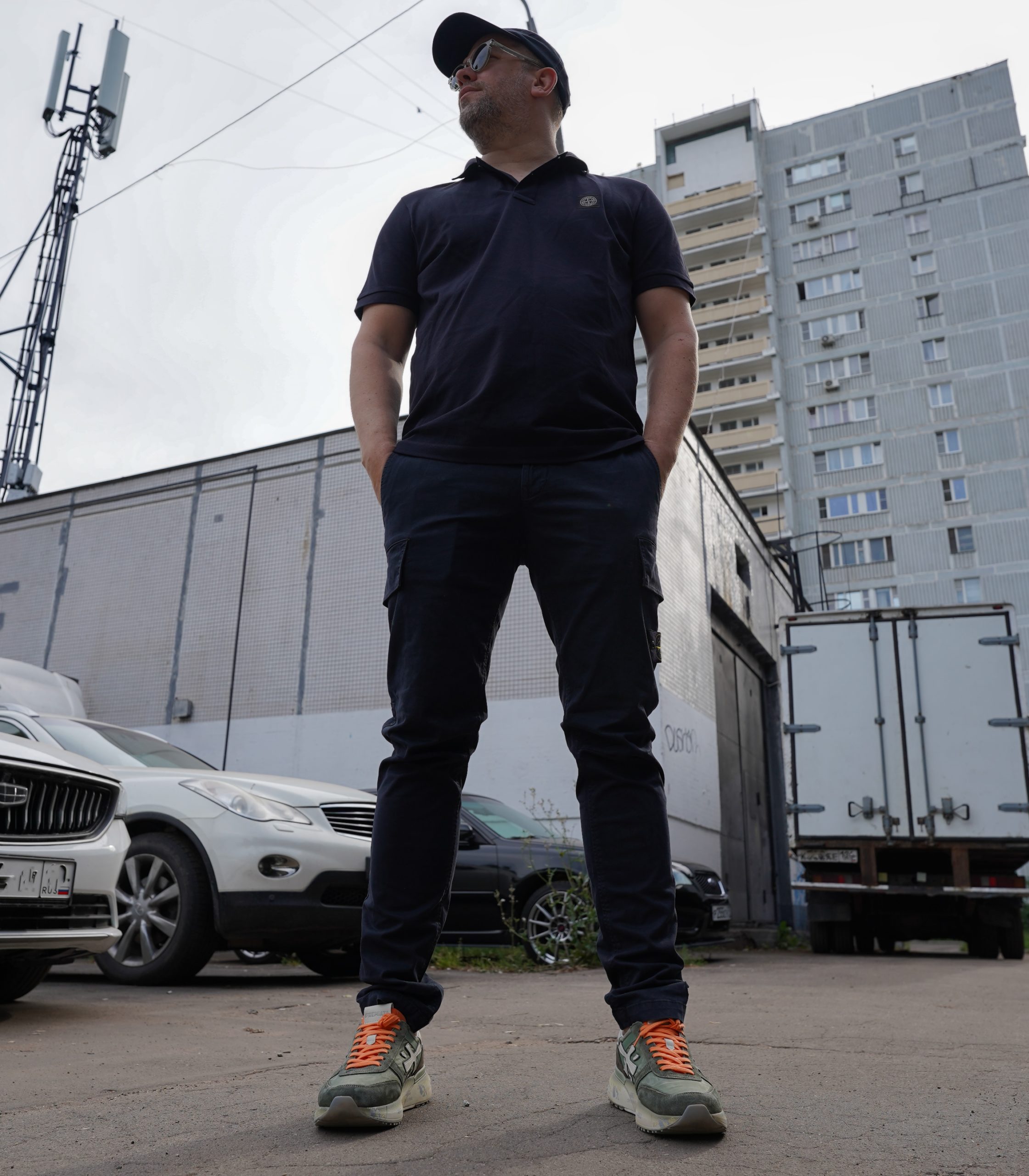 Что тут скажешь? Я неоднократно признавался в любви к этому силуэту, и готов сделать это снова. Premiata Mick тем более в такой расцветке – это просто вынос мозга. Я уже много раз описывал эту модель в разных расцветках Что тут скажешь? Я неоднократно признавался в любви к этому силуэту, и готов сделать это снова. Premiata Mick тем более в такой расцветке – это просто вынос мозга. Я уже много раз описывал эту модель в разных расцветках