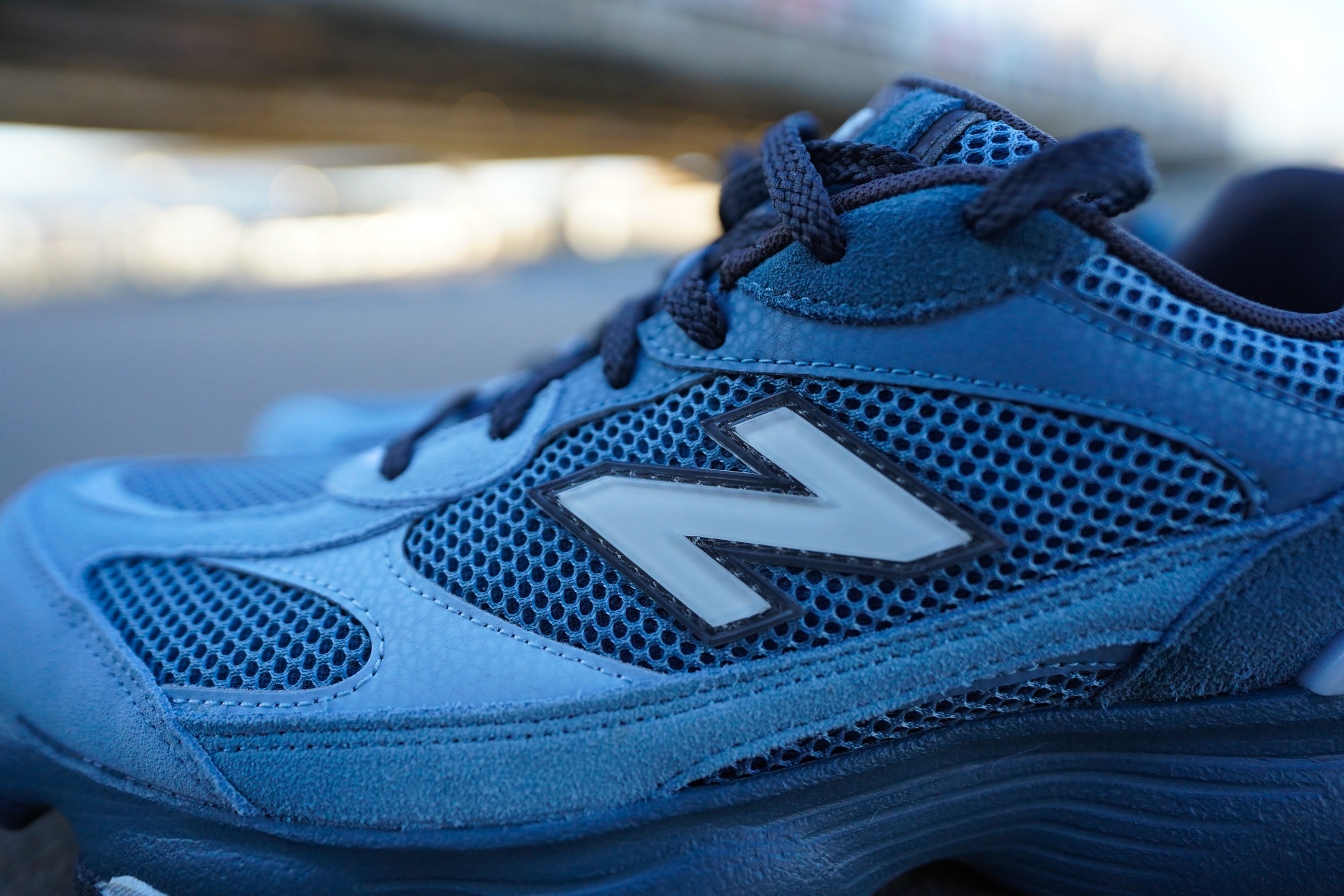 Довольно долго игнорил 630-е New Balance, но исследовательский интерес взял верх и вот вердикт. Ощущения... абсолютно ровные. Просто правильные, добротные педали для наматывания километров по комфортной городской среде. Довольно долго игнорил 630-е New Balance, но исследовательский интерес взял верх и вот вердикт. Ощущения... абсолютно ровные. Просто правильные, добротные педали для наматывания километров по комфортной городской среде.