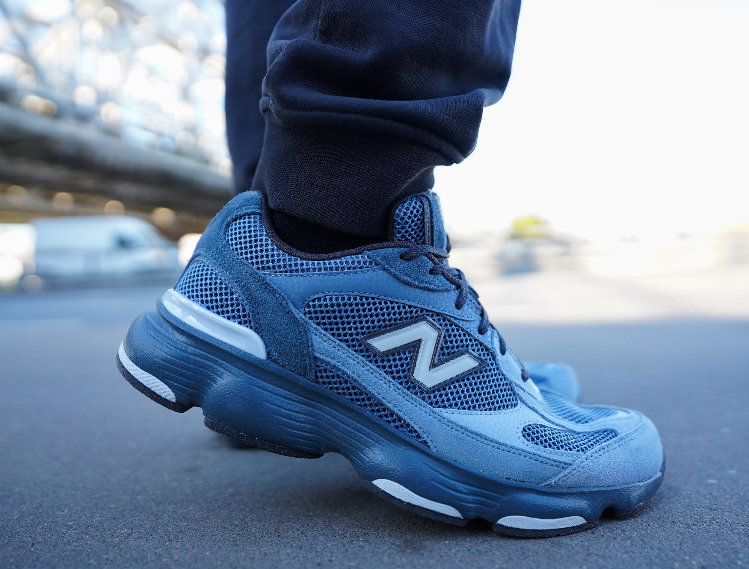 Довольно долго игнорил 630-е New Balance, но исследовательский интерес взял верх и вот вердикт. Ощущения... абсолютно ровные. Просто правильные, добротные педали для наматывания километров по комфортной городской среде. Довольно долго игнорил 630-е New Balance, но исследовательский интерес взял верх и вот вердикт. Ощущения... абсолютно ровные. Просто правильные, добротные педали для наматывания километров по комфортной городской среде.