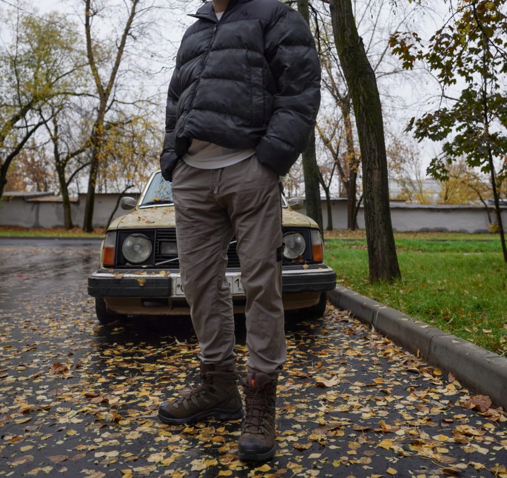 Подъехал не просто очередной тапок, а лютейший бронепоезд! Ты в них только вставил ноги — и всё, считай, они в сейфе. Конкретная безопасность! Ни мороз, ни болото, ни какой-либо другой движ тебе больше не страшны. Это идеальные тяги для туризма и любых жестких приключений — чисто залететь в лес и кабанчика себе на суету добыть, поняли, да?! Подъехал не просто очередной тапок, а лютейший бронепоезд! Ты в них только вставил ноги — и всё, считай, они в сейфе. Конкретная безопасность! Ни мороз, ни болото, ни какой-либо другой движ тебе больше не страшны. Это идеальные тяги для туризма и любых жестких приключений — чисто залететь в лес и кабанчика себе на суету добыть, поняли, да?!