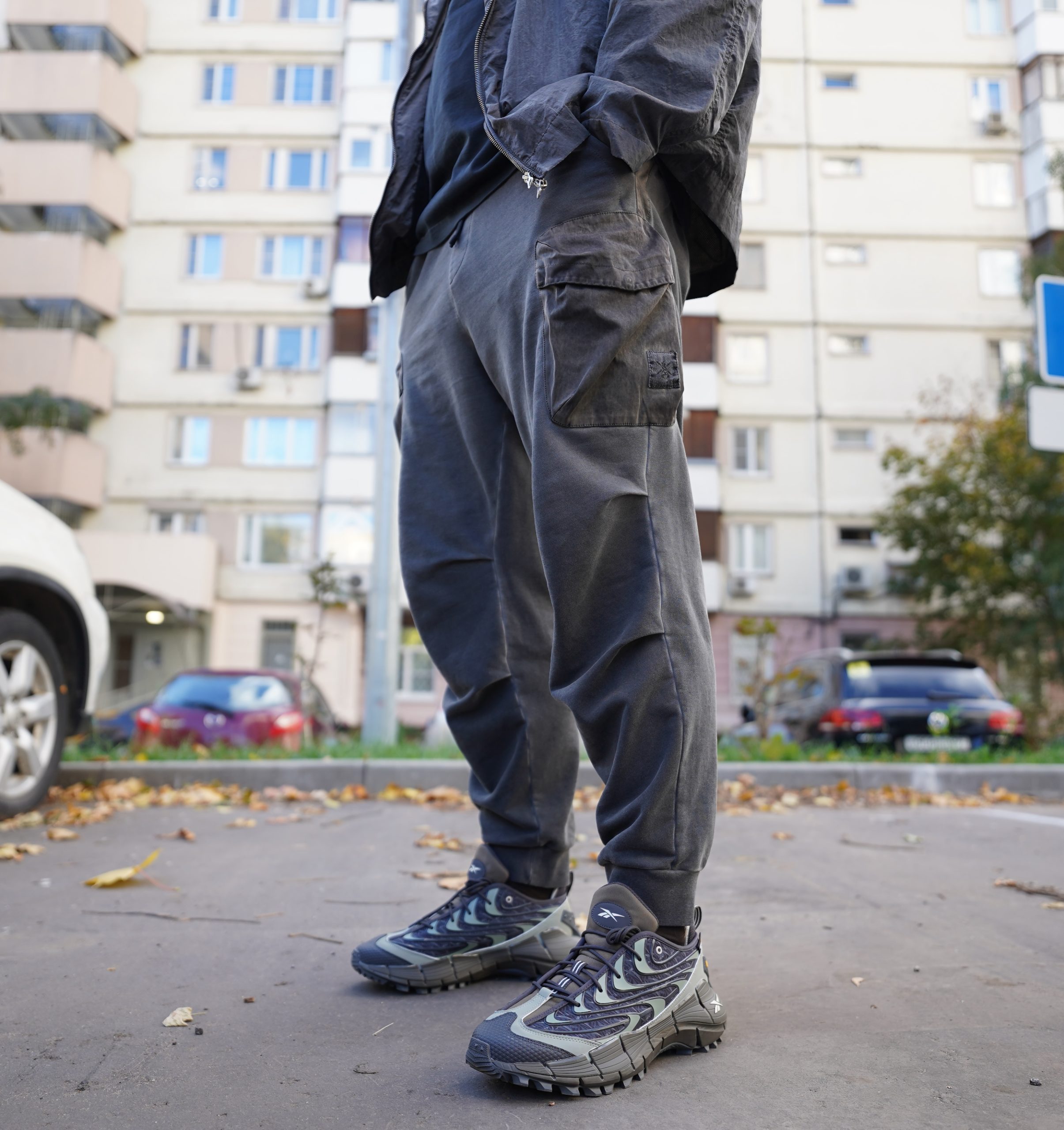 Так, Reebok. Вы все в курсе, что у меня с этим брендом отношения такие себе писал об этом уже раз сто и повторяться не буду. Но тут подумал: ладно, давай попробуем наладить беспроводную связь Edge. Так, Reebok. Вы все в курсе, что у меня с этим брендом отношения такие себе писал об этом уже раз сто и повторяться не буду. Но тут подумал: ладно, давай попробуем наладить беспроводную связь Edge.