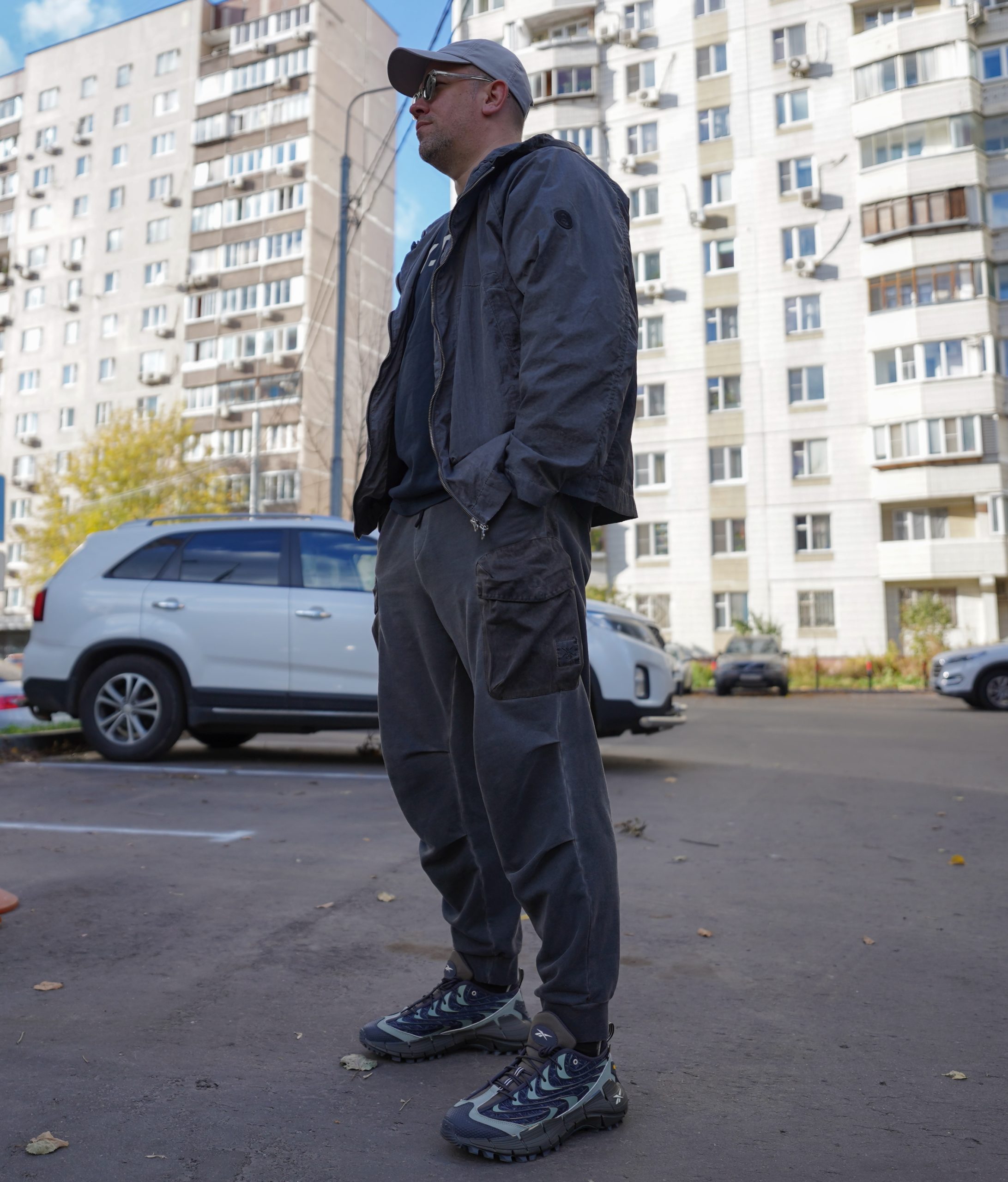 Так, Reebok. Вы все в курсе, что у меня с этим брендом отношения такие себе писал об этом уже раз сто и повторяться не буду. Но тут подумал: ладно, давай попробуем наладить беспроводную связь Edge. Так, Reebok. Вы все в курсе, что у меня с этим брендом отношения такие себе писал об этом уже раз сто и повторяться не буду. Но тут подумал: ладно, давай попробуем наладить беспроводную связь Edge.