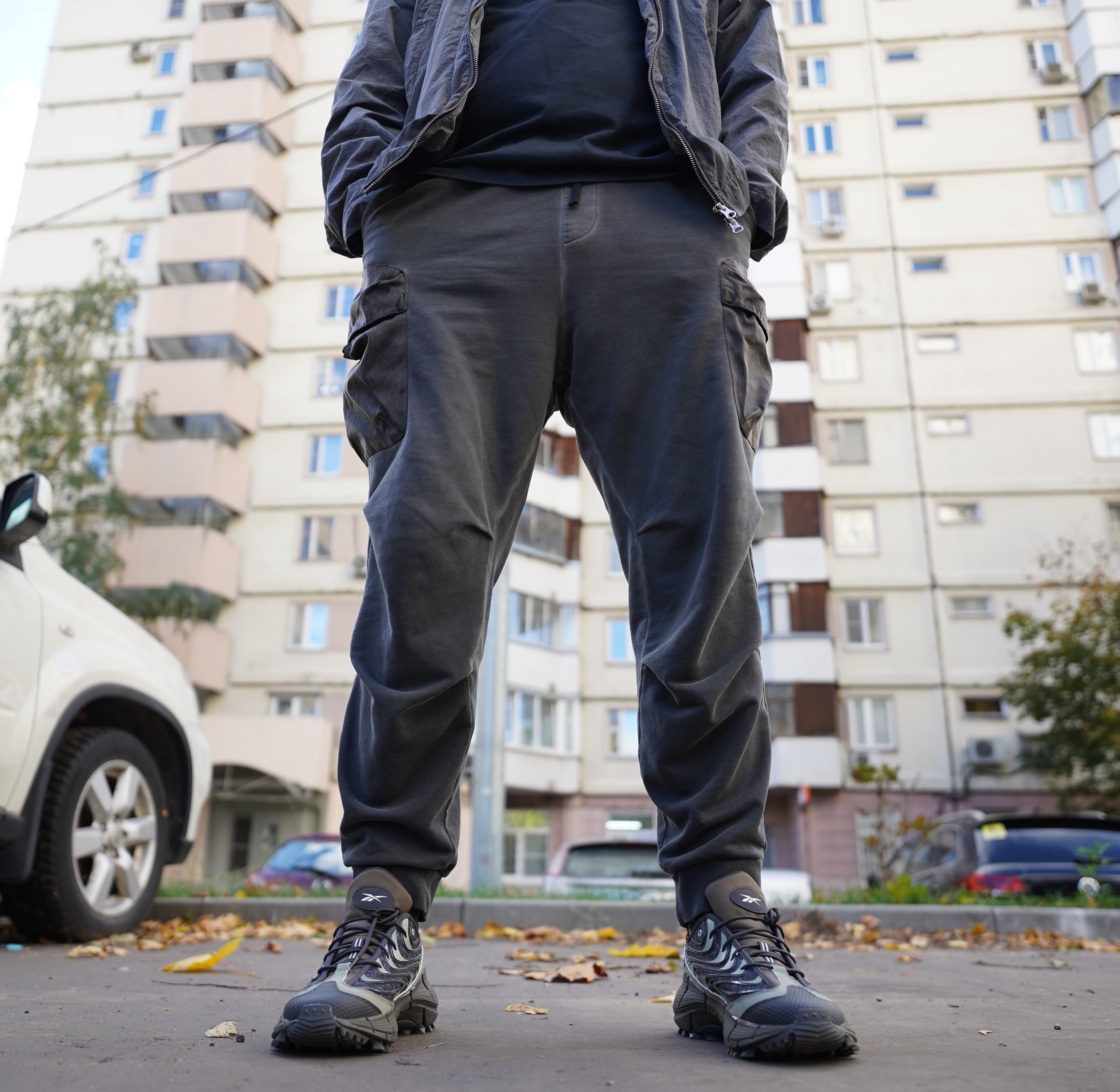 Так, Reebok. Вы все в курсе, что у меня с этим брендом отношения такие себе писал об этом уже раз сто и повторяться не буду. Но тут подумал: ладно, давай попробуем наладить беспроводную связь Edge. Так, Reebok. Вы все в курсе, что у меня с этим брендом отношения такие себе писал об этом уже раз сто и повторяться не буду. Но тут подумал: ладно, давай попробуем наладить беспроводную связь Edge.
